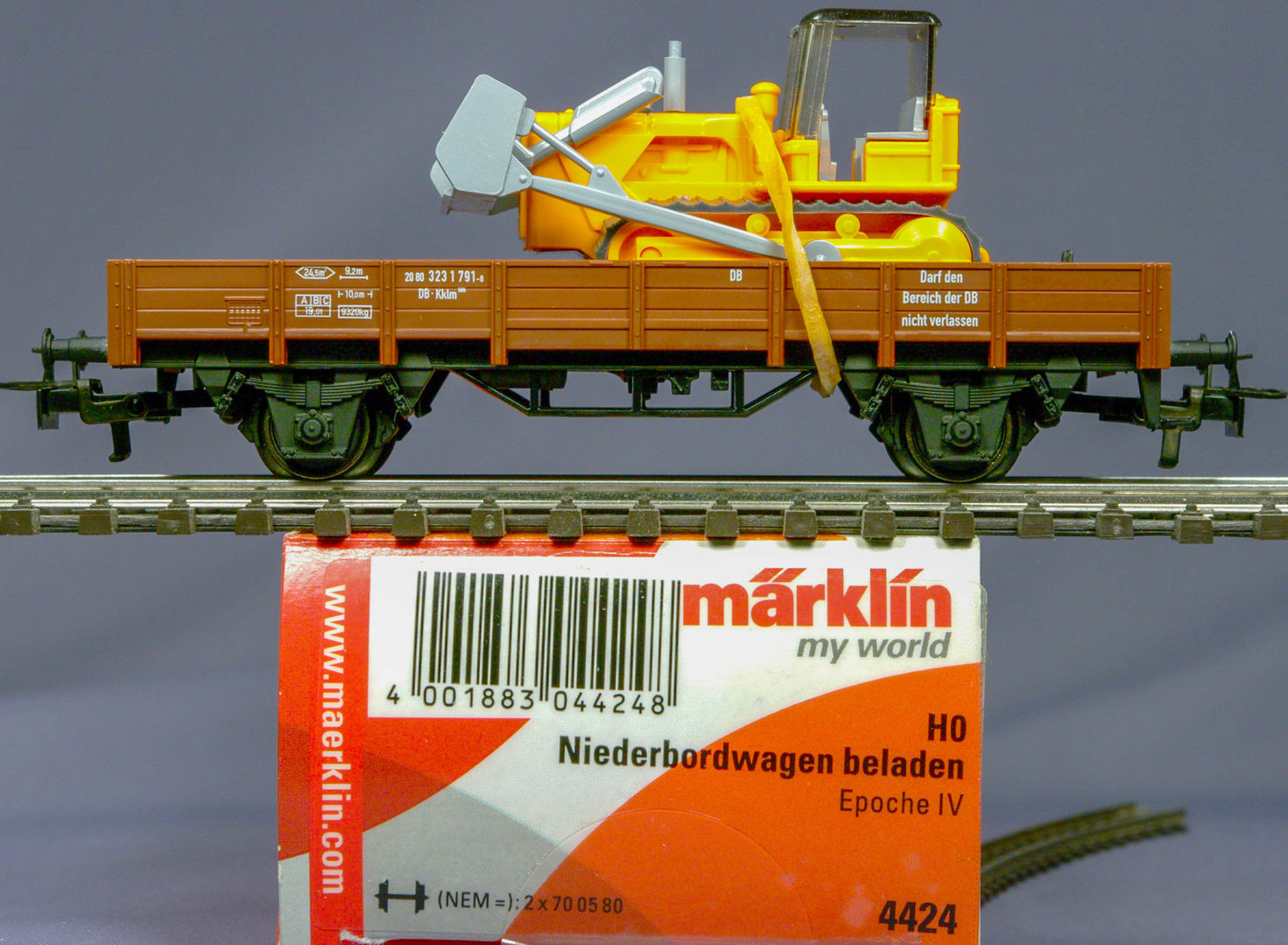 Handarbeit Ladeguteinsatz Holzstämme für H0 offener Güterwagen Märklin 4430 