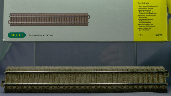 Trix H0 62229 Gerades Gleis Länge 229,3 mm.