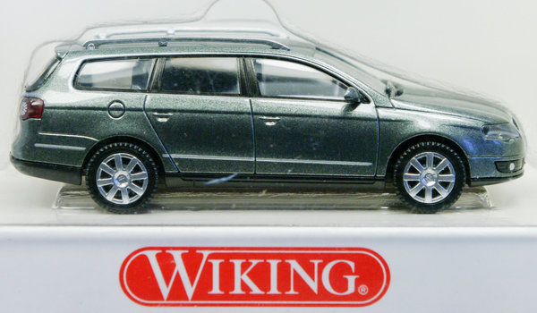 Wiking 006501 H0 VW Passat Variant granitegreen