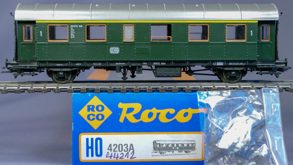 Roco 44212 H0 Personenwagen 1. Kl. Bauart Aic, DB Epoche 3.