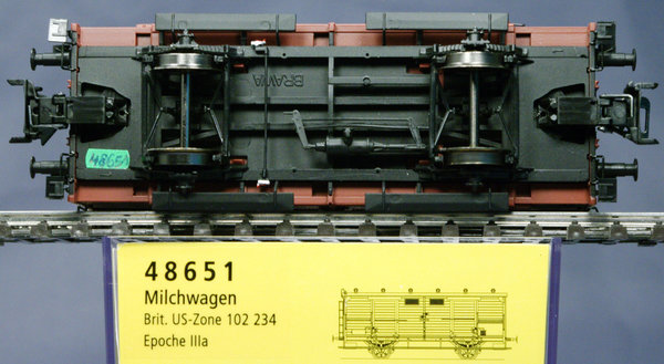 Brawa 48651 H0 Milchwagen Gh 03 der DB/Brit-US-Zone, AC-Radsätze.