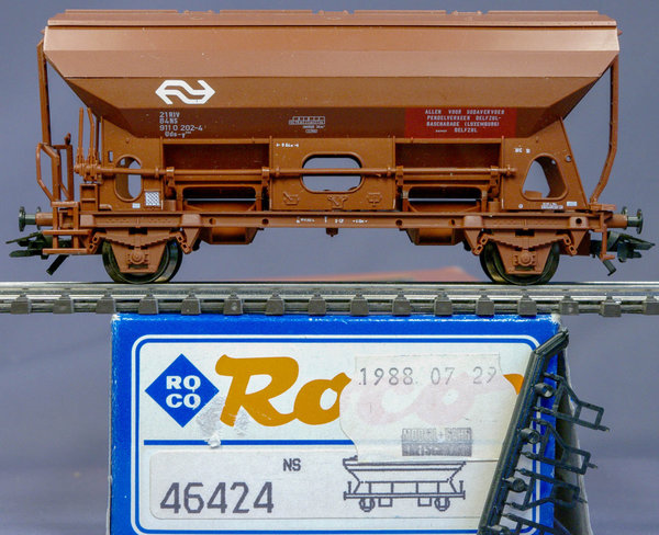 Roco 46425 H0 Selbstentladewagen Uds-y mit Dachklappen der NS. Mit AC-Radsätzen.