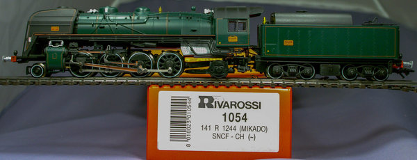 Rivarossi 1054 H0 Dampflok Mikado 141 1244 der SNCF. AC-Modell analog.(Märklin)