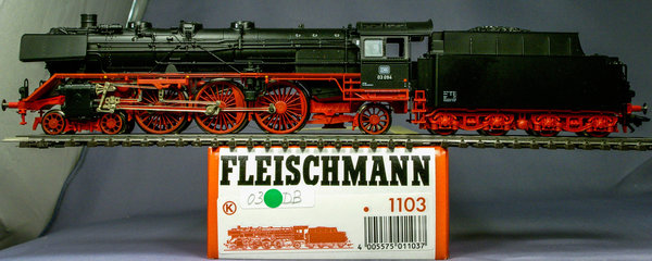 Fleischmann 1103 H0 Schlepptenderlok BR 03 der DB. Für AC-analog(Märklin)