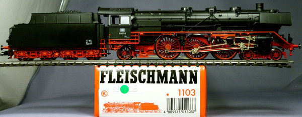 Fleischmann 1103 H0 Schlepptenderlok BR 03 der DB. Für AC-analog(Märklin)