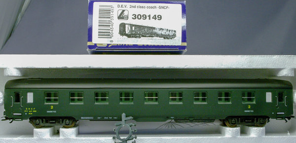 Lima 309149 H0 Schnellzugwagen 2. Klasse D.E.V. B C der SNCF. Epoche III. AC - Radsätze