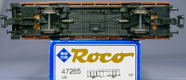 Roco 47265 H0 Verschlagwagen mit Bremserbühne Hes358 der DB. Epoche IV. AC - Radsätze(Märklin System
