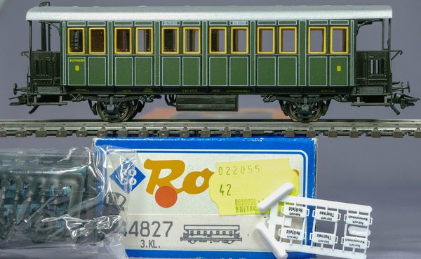 Roco 44827 H0 Zweiachsiger Lokalbahnwagen 3. Klasse CL Bay06 der Bayerischen Staatseisenbahnen. DC -