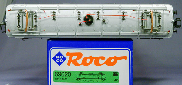 Roco 69620 H0 E-Lok BR E16 der DRG in grauer Farbgebung. AC - digital für das Märklin System.