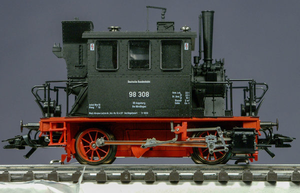 Märklin 3387 H0 Tenderlokomotive BR 98.3 "Glaskasten" der DB. Epoche III. AC - analog(Märklin System