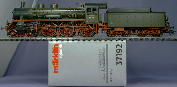 Märklin 37192 H0 Schnellzuglokomotive BR 17 der DRG. AC mit fx-decoder. (Märklin System)