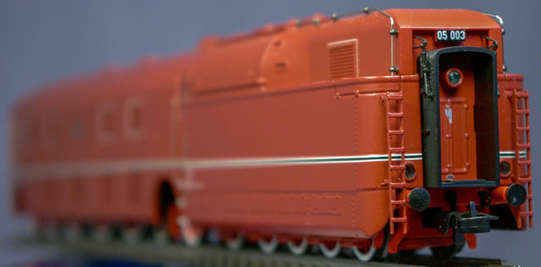 Liliput 131541 H0 Stromlinien-Schnellzuglokomotive BR 05 Epoche II. AC Digital LokPilot V3.0. (Märk)