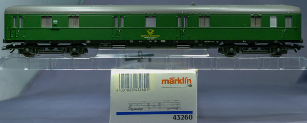 Märklin 43260 H0 Postwagen Poste-b/21 der Deutschen Bundespost eingestellt bei der DB. Epoche IV.